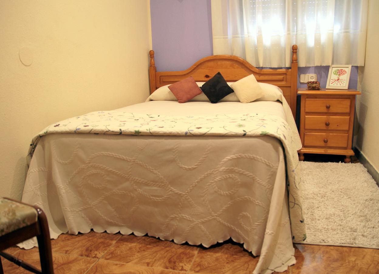 Hostal Pachin Mieres  Zewnętrze zdjęcie